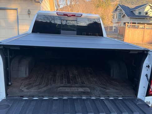 Used 2023 GMC Sierra 1500 Denali w/ Denali Reserve Package image 12