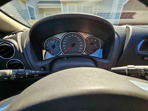 Used 2004 Pontiac Grand Prix GT w/ Drivers Package image 8