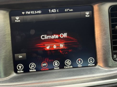 Used 2017 Dodge Charger R/T image 16