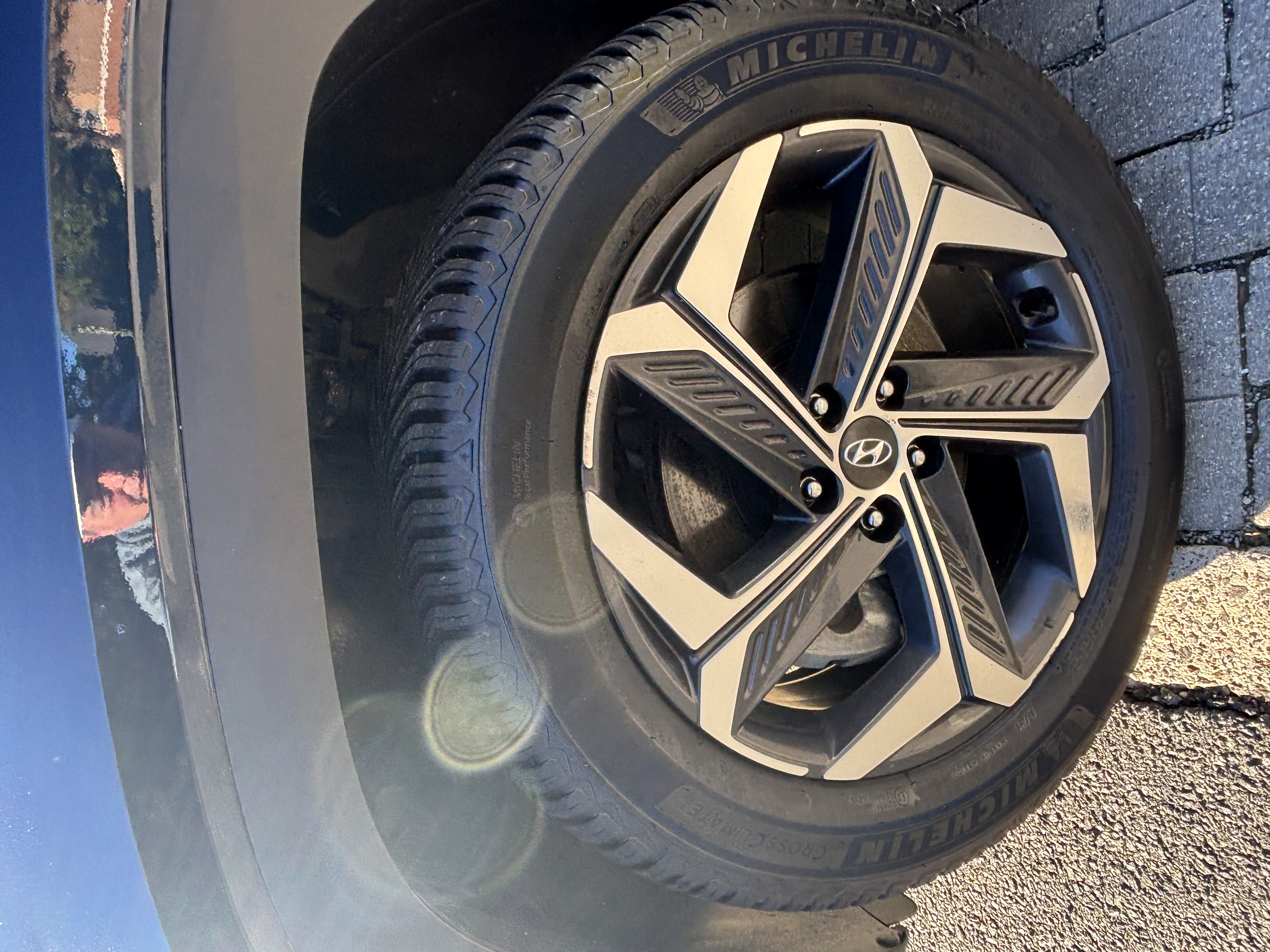 Used 2024 Hyundai Tucson Limited AWD/4WD image 23