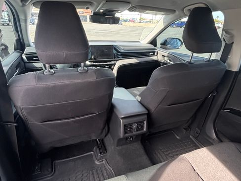 Used 2025 Toyota Camry LE w/ Convenience Package FWD image 11