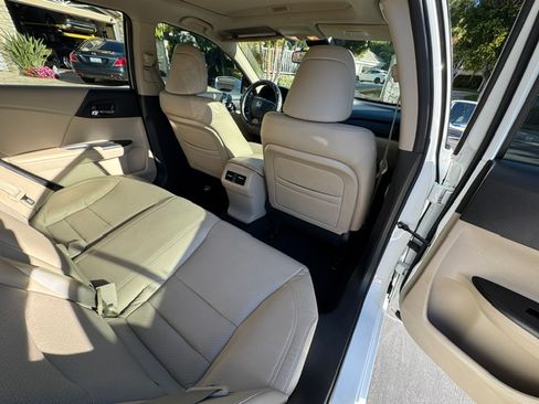 Used 2014 Honda Accord EX-L image 23