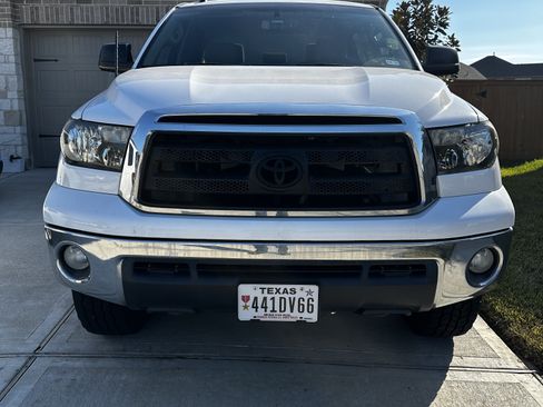 Used 2012 Toyota Tundra SR5 image 4