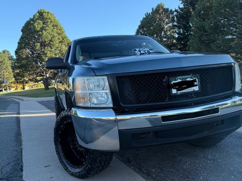 Used 2012 Chevrolet Silverado 1500 LT image 2