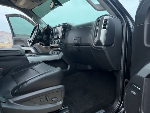 Used 2018 Chevrolet Silverado 2500 LTZ w/ Duramax Plus Package AWD/4WD image 17