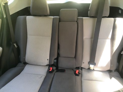 Used 2015 Toyota RAV4 LE FWD image 11