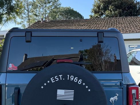 Used 2021 Ford Bronco Badlands image 4