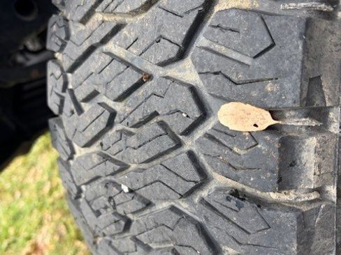 Used 2017 Jeep Wrangler Unlimited Sport image 10