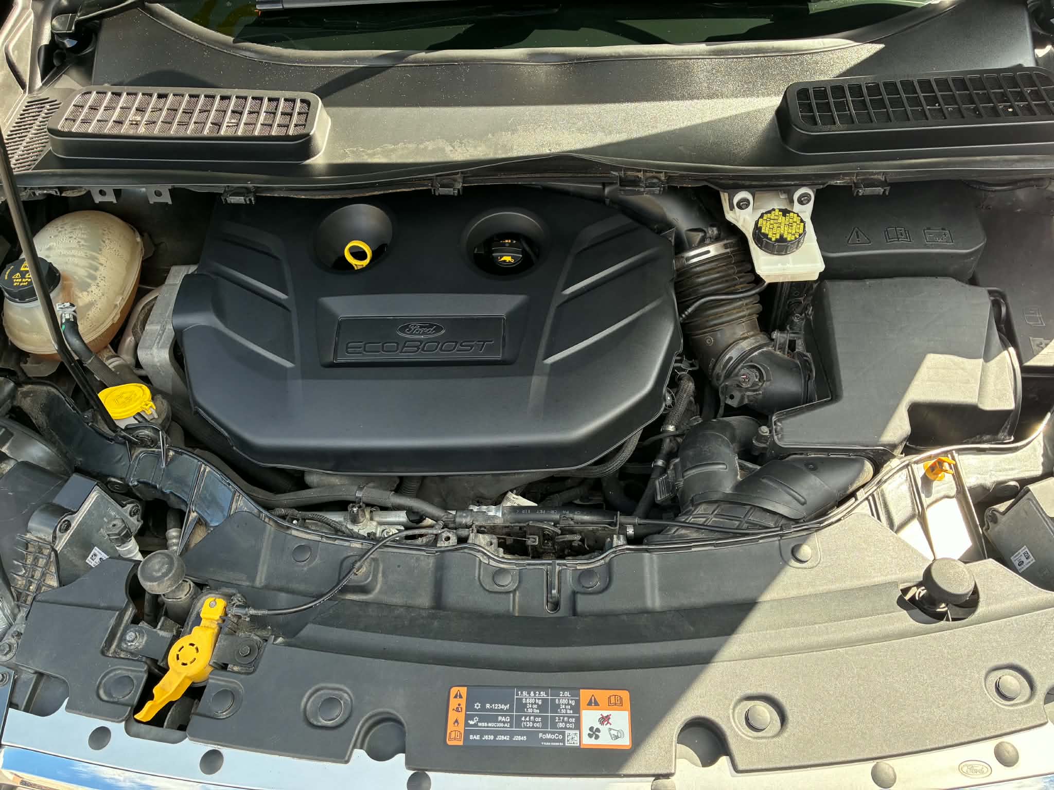 Used 2017 Ford Escape Titanium AWD/4WD image 17