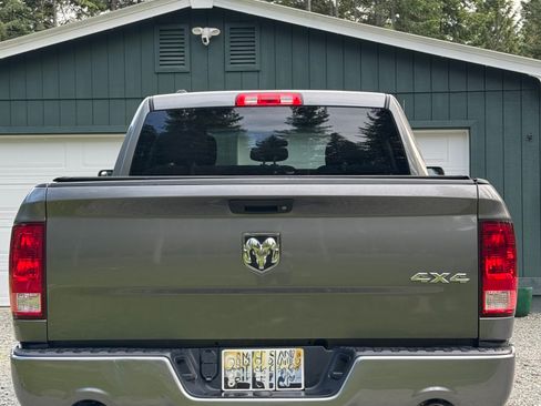 Used 2013 RAM 1500 Express AWD/4WD image 4