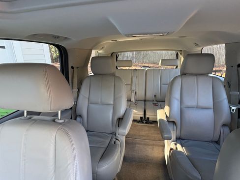 Used 2012 Chevrolet Tahoe LT w/ Luxury Package image 20