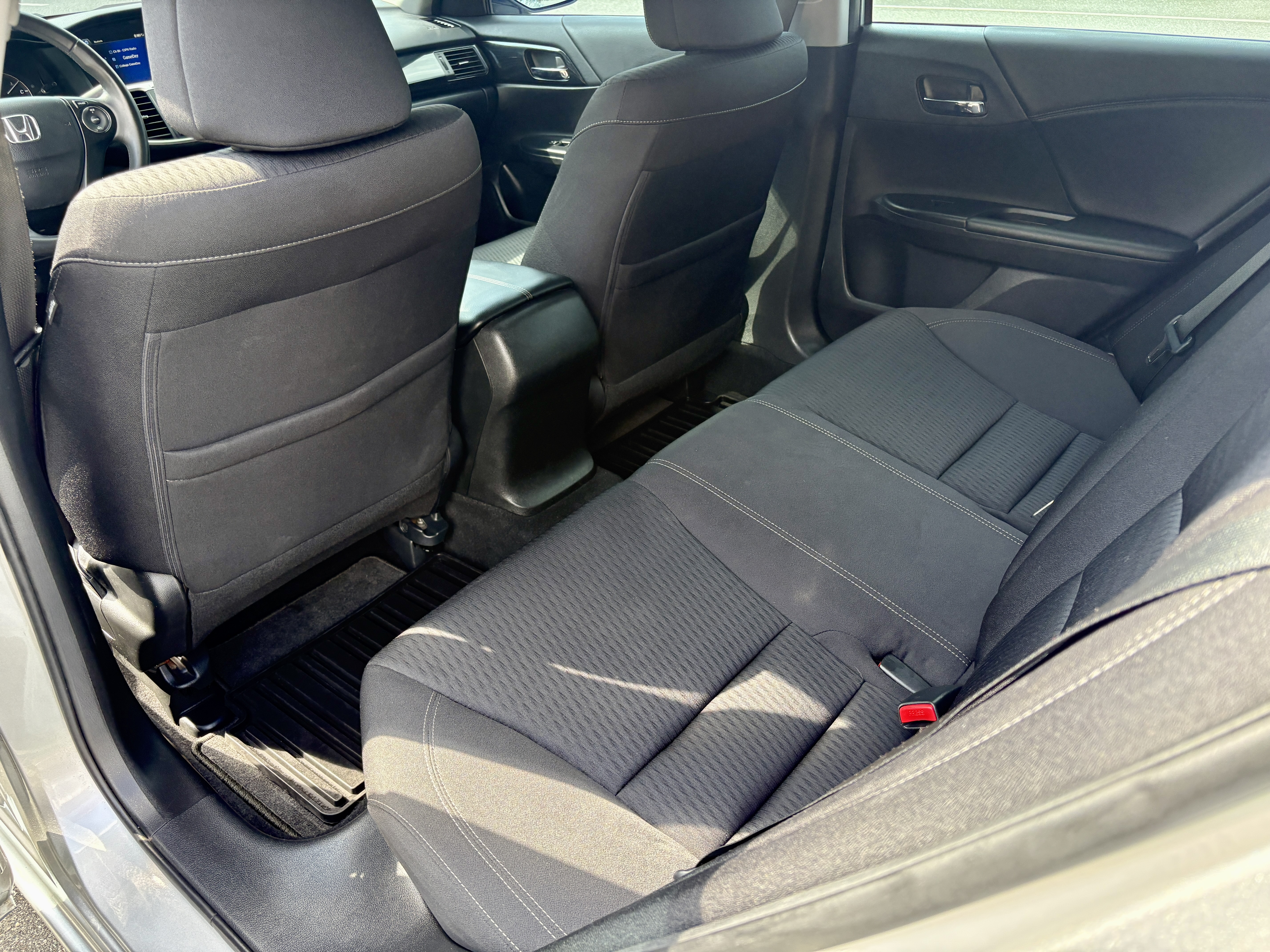 Used 2015 Honda Accord Sport image 14