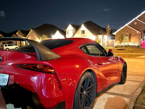 Used 2020 Toyota Supra Launch Edition w/ Driver Assist Package image 2