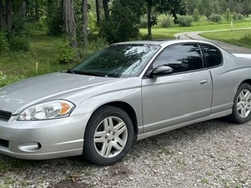 Used 2007 Chevrolet Monte Carlo LT FWD image 1