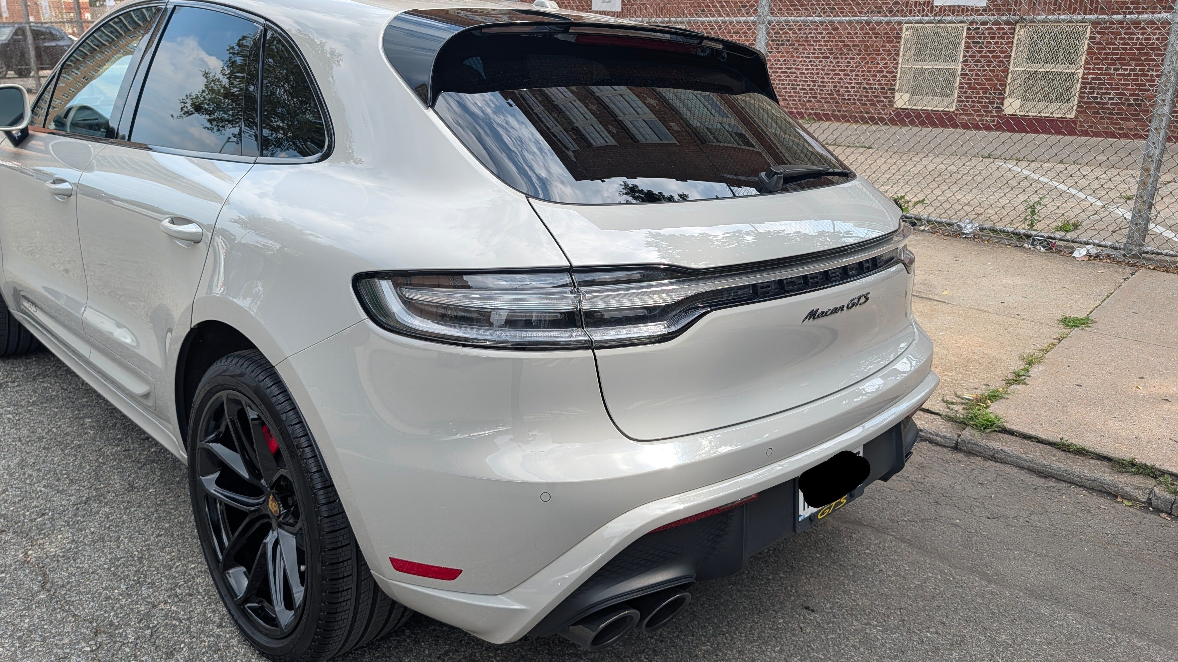 Used 2025 Porsche Macan GTS AWD/4WD image 6