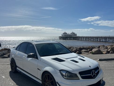 Used 2014 Mercedes-Benz C 63 AMG Sedan image 4