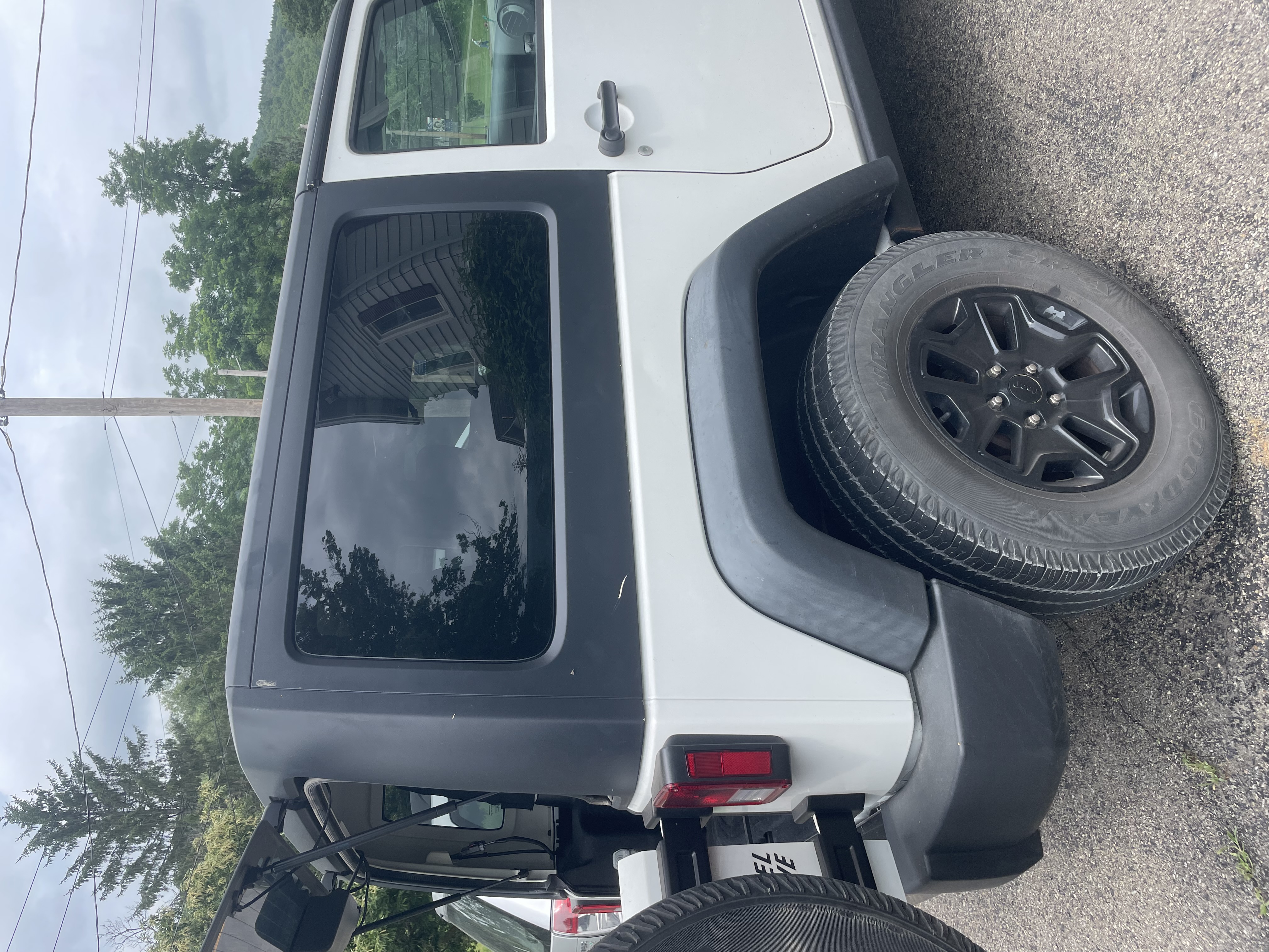 Used 2015 Jeep Wrangler Sport AWD/4WD image 4