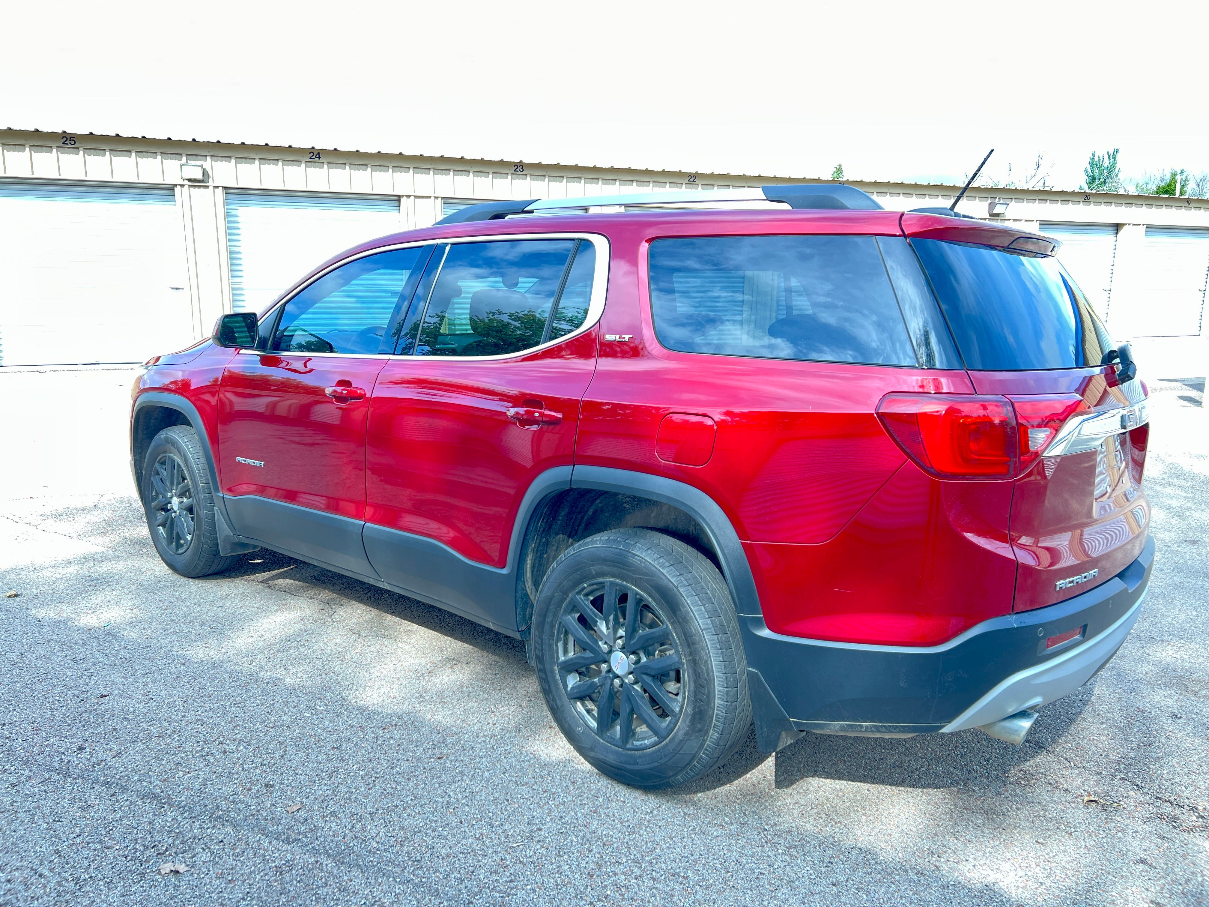 Used 2019 GMC Acadia SLT FWD image 5
