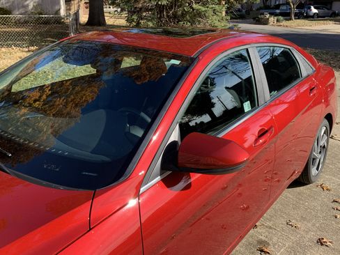 Used 2024 Hyundai Elantra SEL w/ Convenience Package image 7