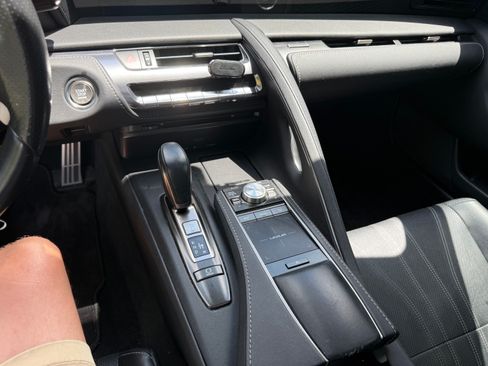Used 2018 Lexus LC 500 Coupe w/ Touring Package RWD image 22