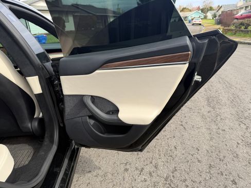 Used 2021 Tesla Model S Long Range image 13