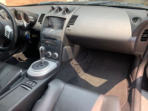 Used 2007 Nissan 350Z Grand Touring image 14