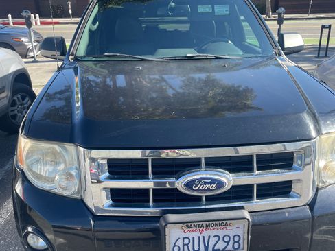 Used 2012 Ford Escape XLT image 4