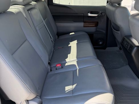 Used 2010 Toyota Tundra Limited RWD image 13