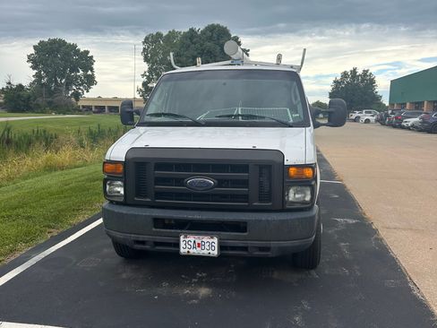 Used 2008 Ford E-350 and Econoline 350 Super Duty RWD image 10