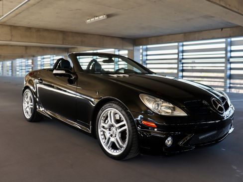 Used 2008 Mercedes-Benz SLK 55 AMG image 12