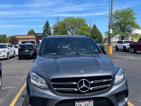 Used 2019 Mercedes-Benz GLE 43 AMG 4MATIC image 1