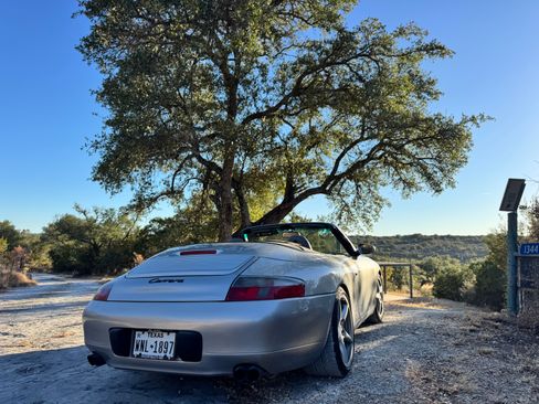 Used 2001 Porsche 911 Cabriolet 2D image 5