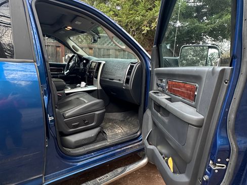 Used 2011 RAM 3500 Laramie image 6