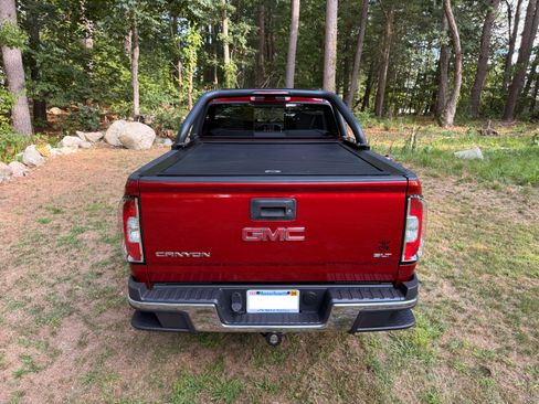 Used 2016 GMC Canyon SLT w/ Driver Alert Package image 9