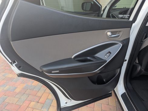 Used 2013 Hyundai Santa Fe Sport image 21