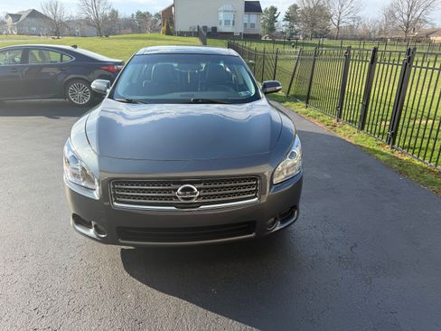 Used 2011 Nissan Maxima 3.5 SV w/ Premium Pkg image 1
