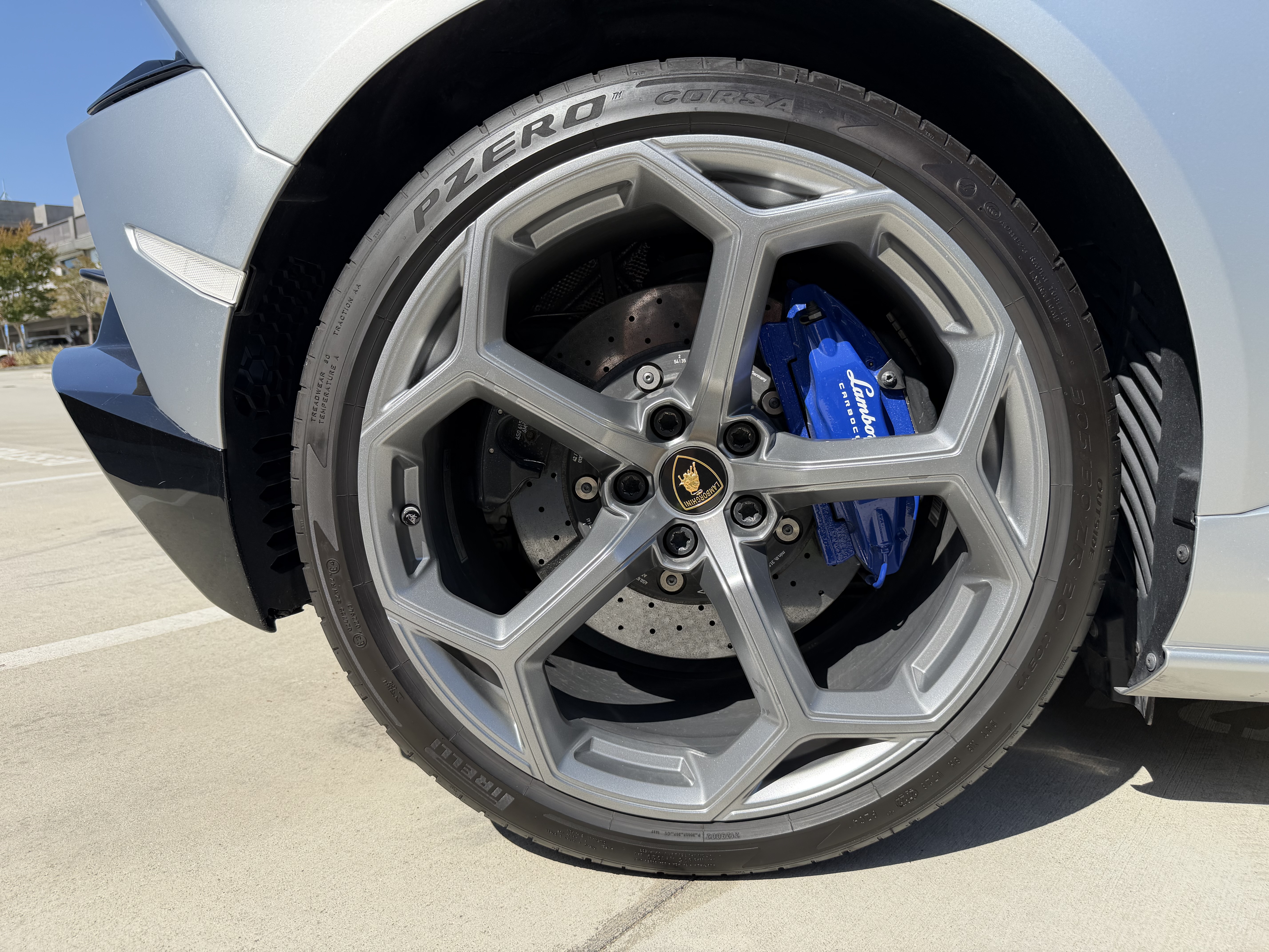 Used 2020 Lamborghini Huracan EVO AWD/4WD image 26