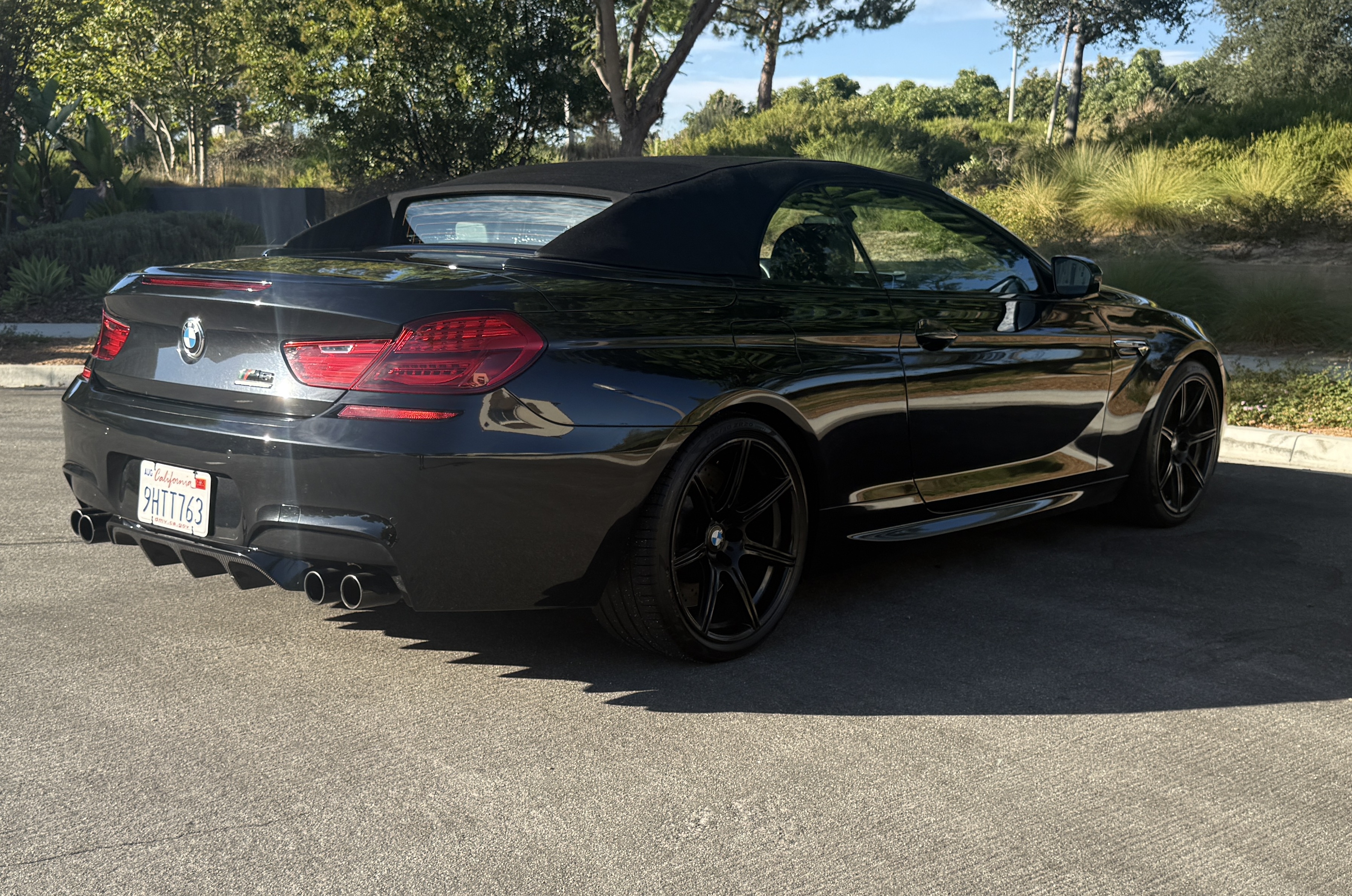 Used 2017 BMW M6 Convertible RWD image 12