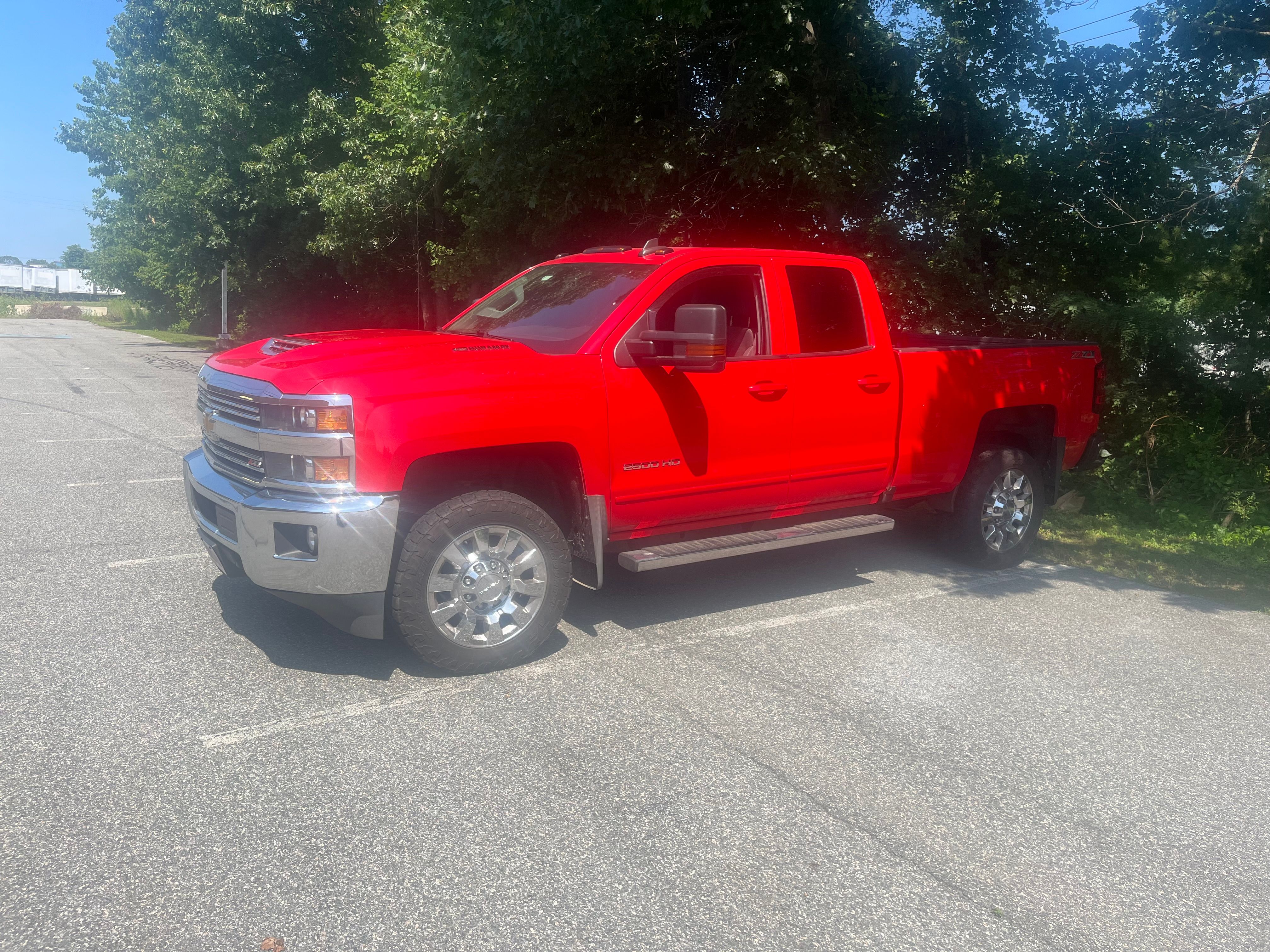 Used 2017 Chevrolet Silverado 2500 LT w/ LT Fleet Convenience Package AWD/4WD image 5
