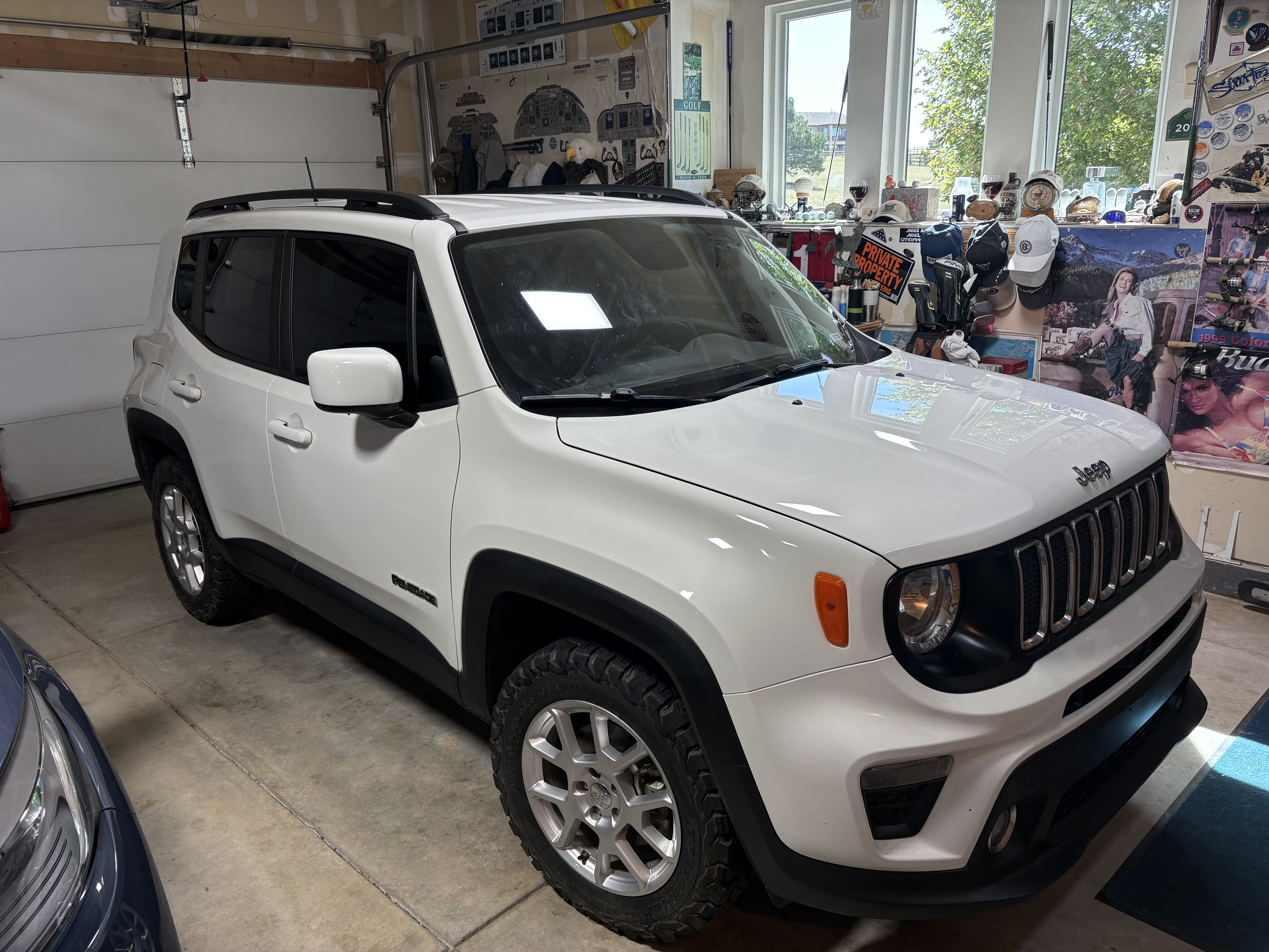 Used 2020 Jeep Renegade Latitude AWD/4WD image 2