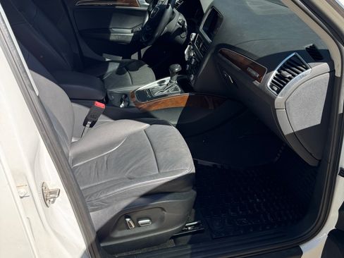 Used 2015 Audi Q5 2.0T Premium image 11