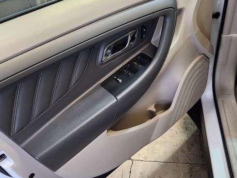 Used 2011 Ford Taurus SEL w/ 201A Rapid Spec Order Code image 20