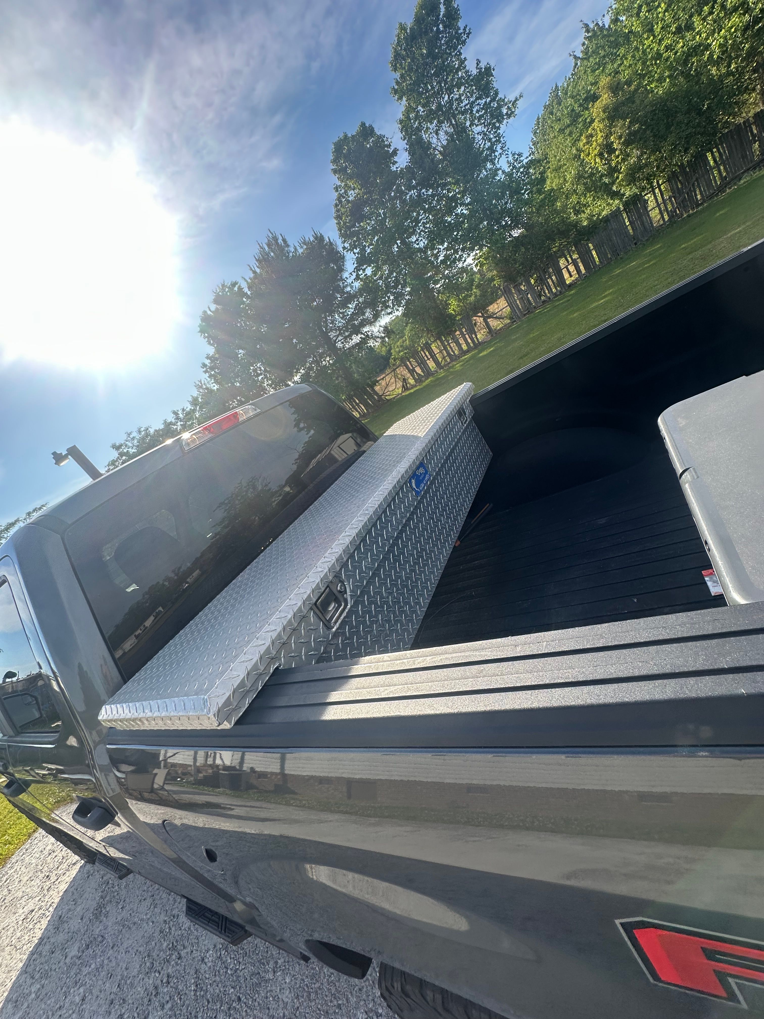 Used 2019 Ford F150 XL w/ Equipment Group 101A Mid AWD/4WD image 2