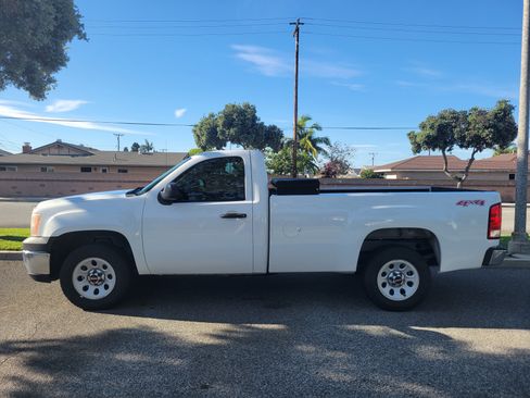 Used 2012 GMC Sierra 1500 W/T image 2