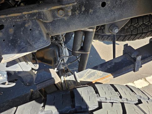 Used 2017 Nissan Titan PRO-4X w/ Pro-4x Convenience Package image 22