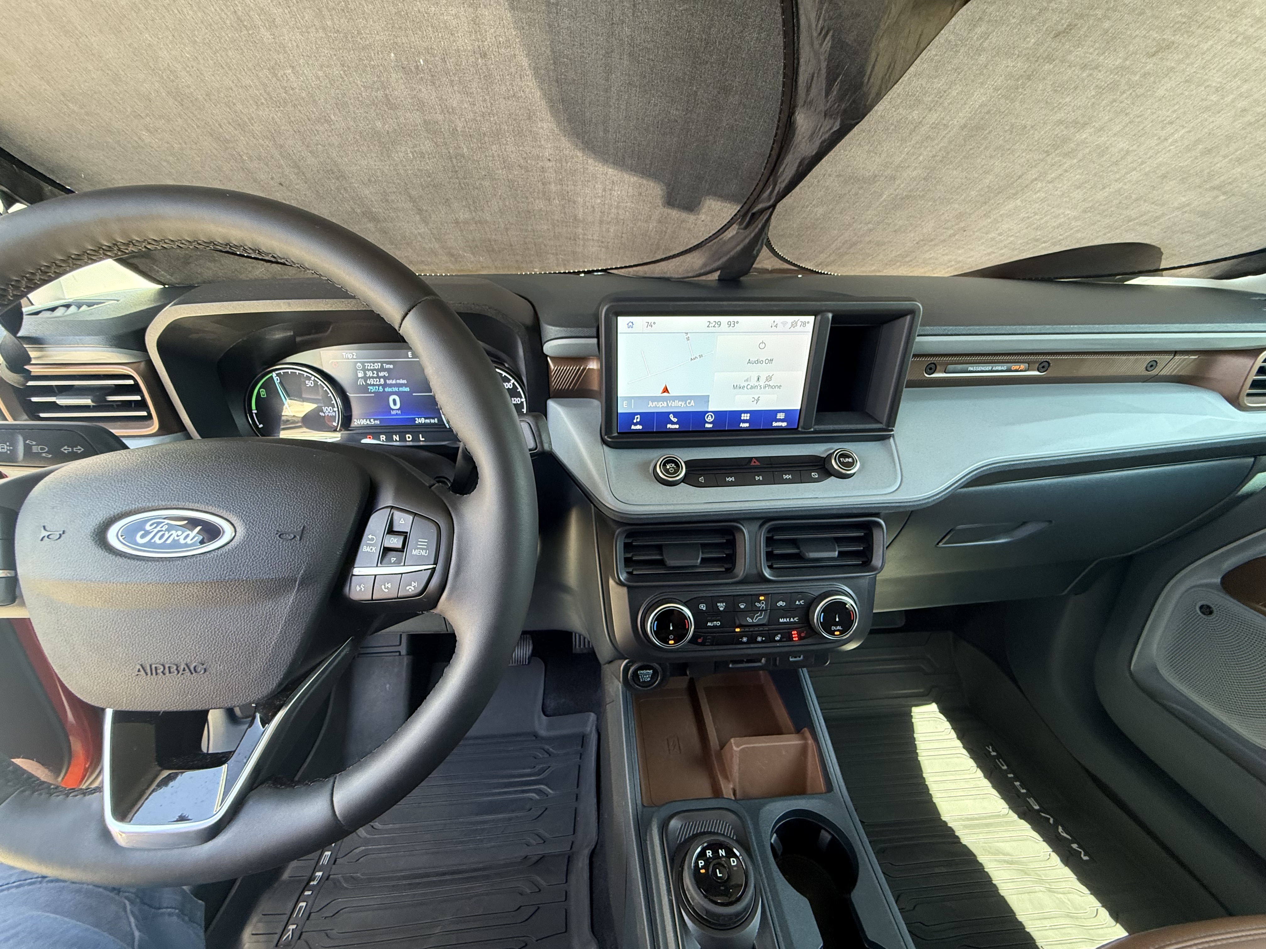 Used 2024 Ford Maverick Lariat FWD image 21
