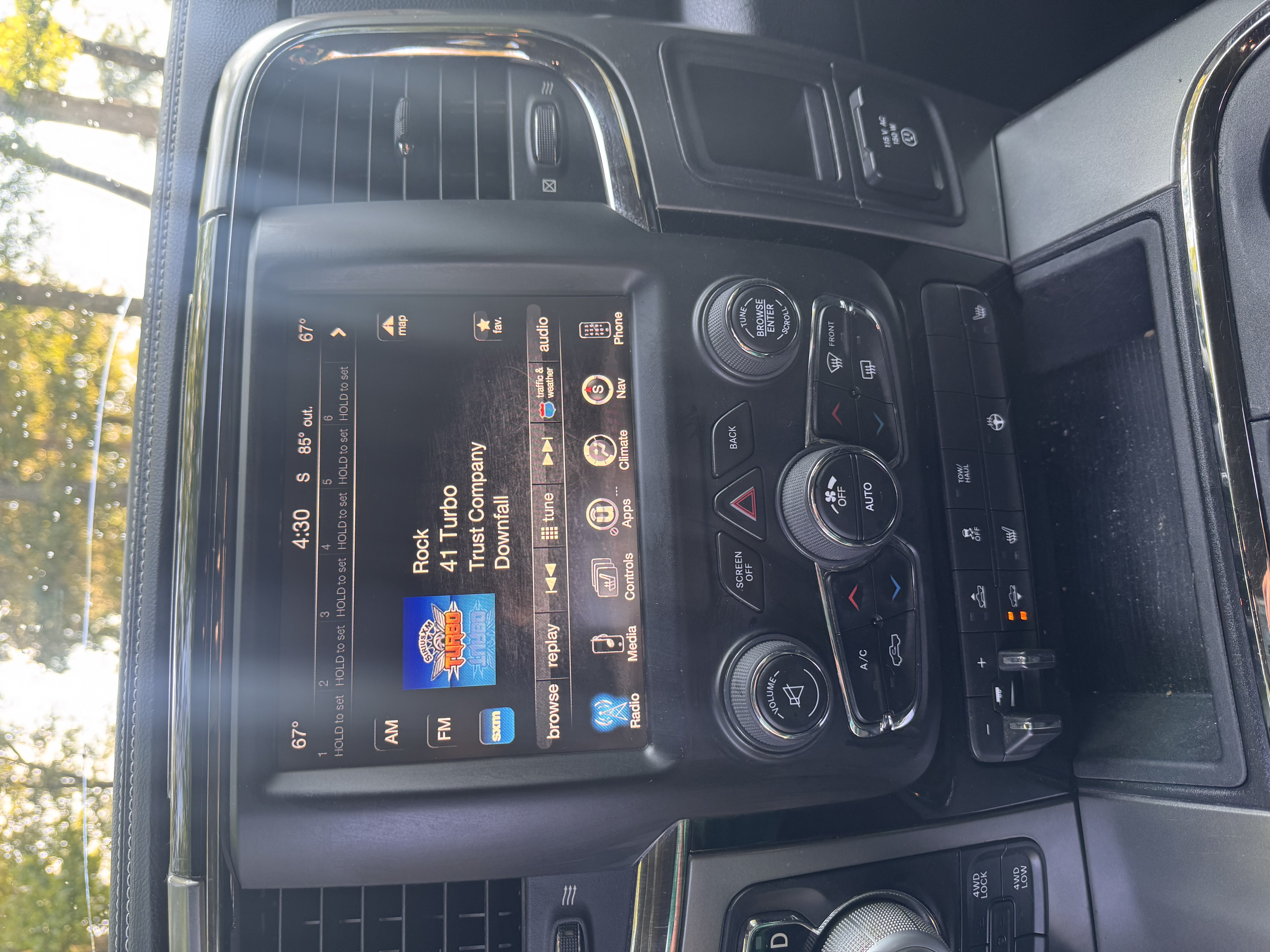Used 2017 RAM 1500 Sport AWD/4WD image 16