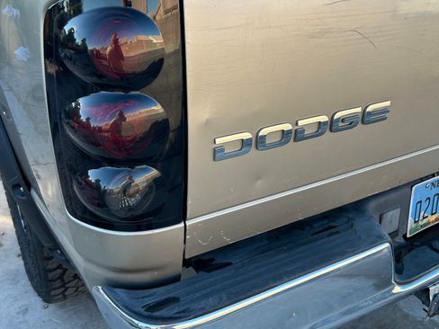 Used 2003 Dodge Ram 1500 Truck ST image 2