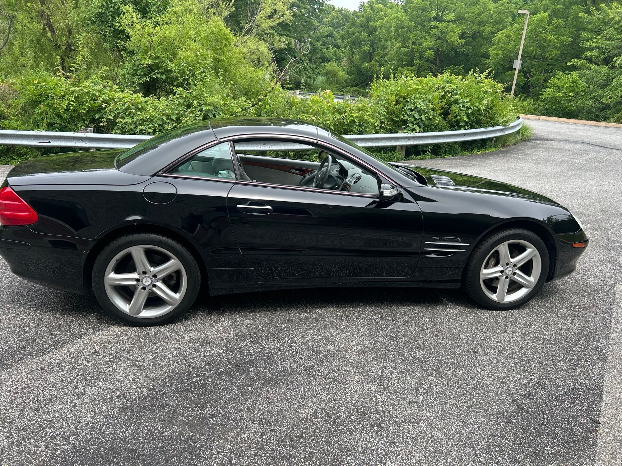 Used 2004 Mercedes-Benz SL 500 image 4