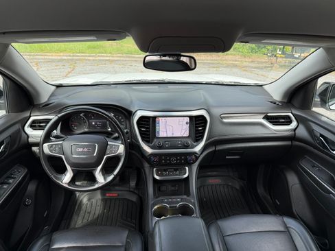 Used 2021 GMC Acadia SLT w/ Elevation Edition FWD image 6